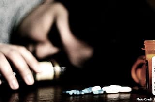 Becoming addicted to painkillers