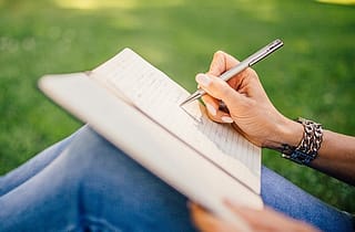 Tips for setting positive goals for your recovery