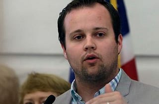 Reality Star Josh Duggar Admits Porn Addiction